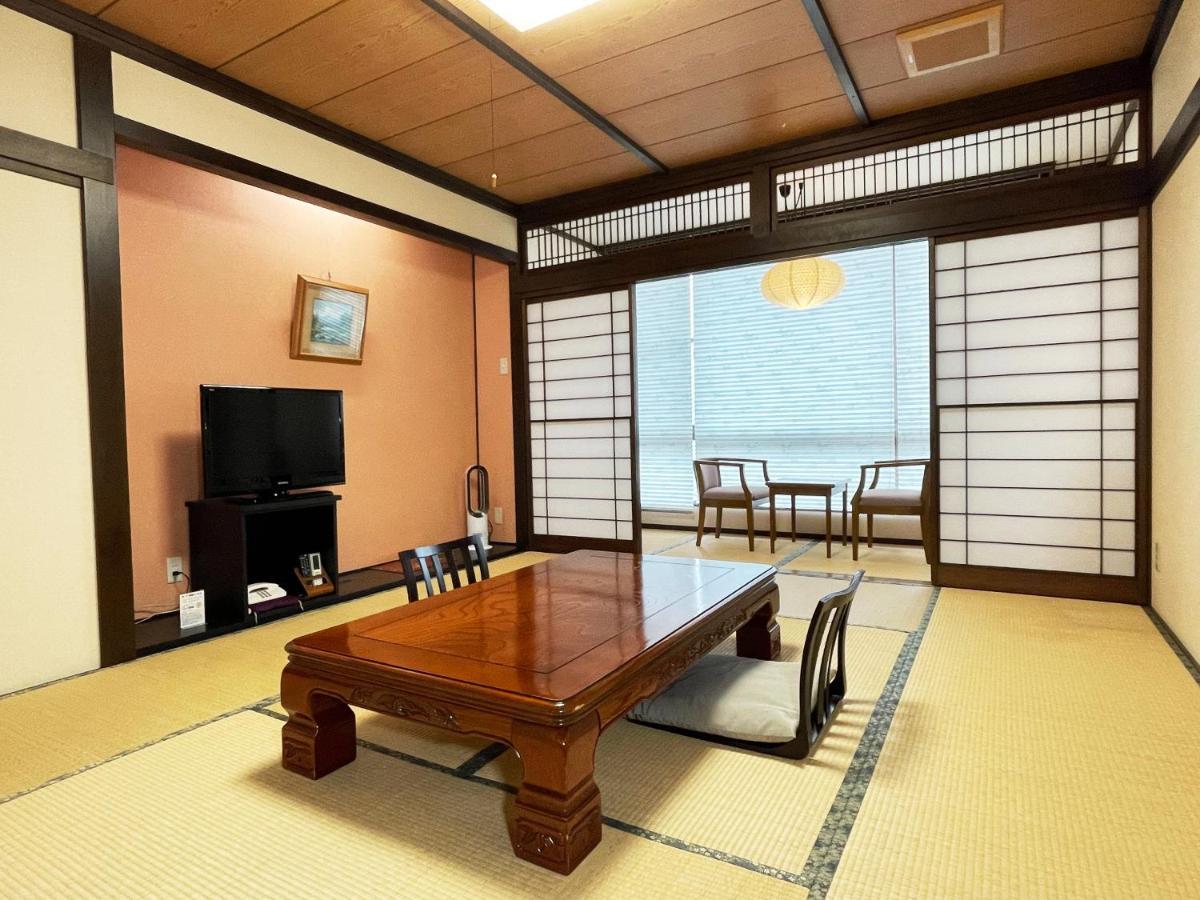 Hotel Yamabuki Komagane Exterior photo