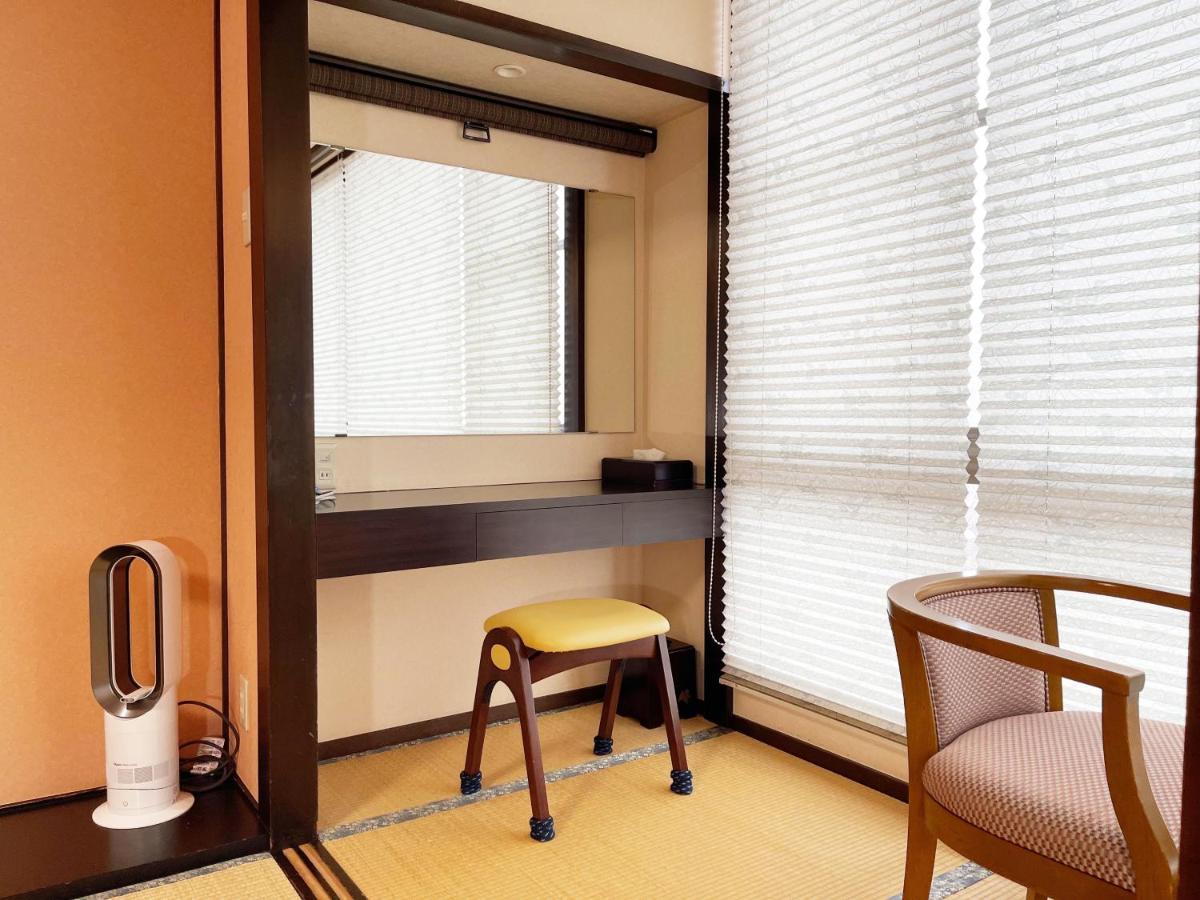Hotel Yamabuki Komagane Exterior photo